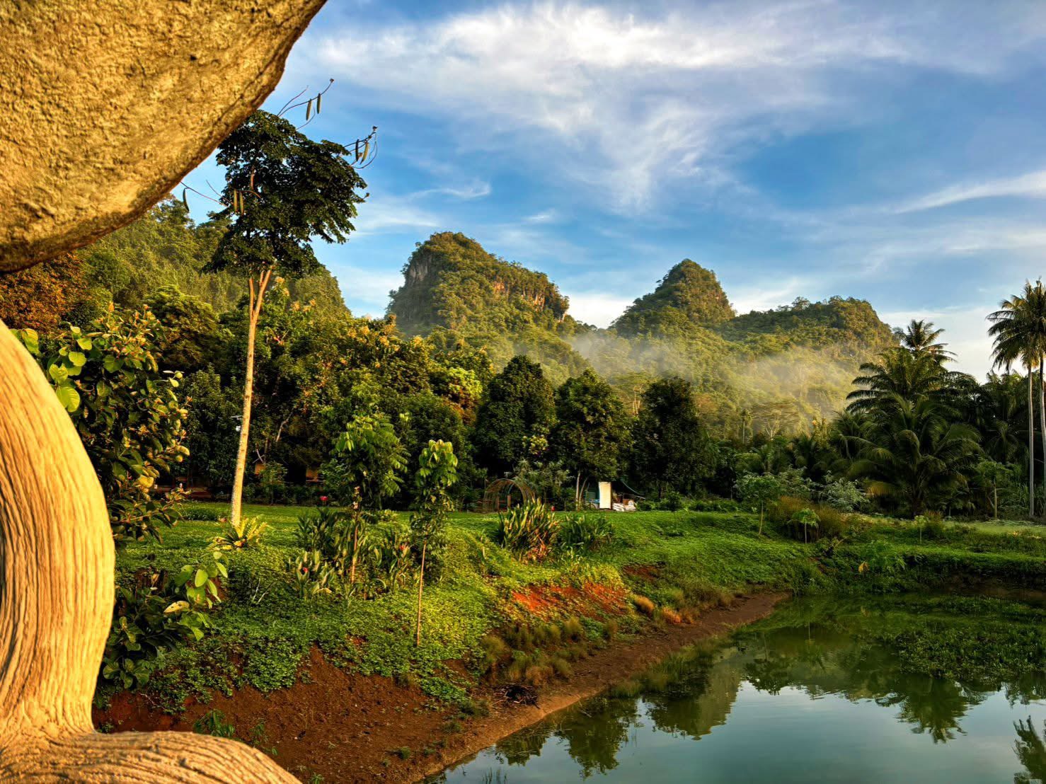 วิวภูเขา Chaikao Retreat
